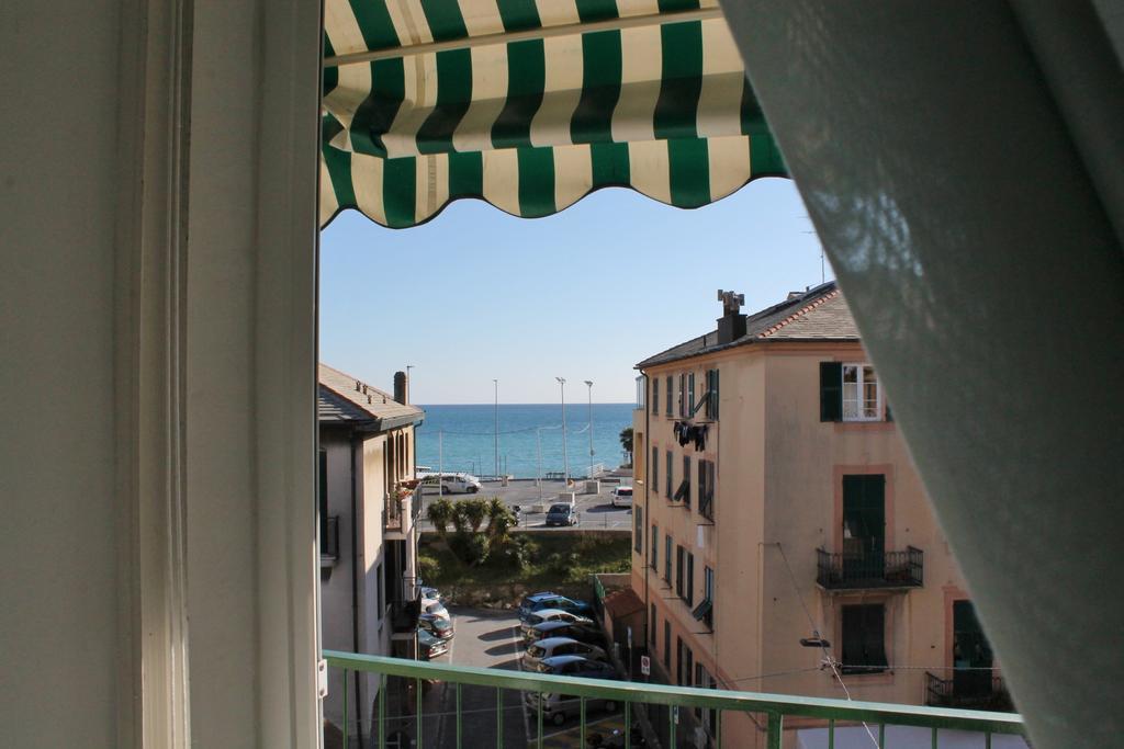 Appartamenti Mare Azzurro By Holiday World Albisola Superiore Exterior foto